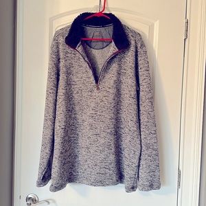 NWOT men’s casual quarter zip sweatshirt